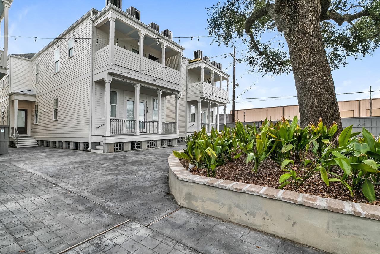 Apartmán Charming 2Br On Carondelet By Hosteeva New Orleans Exteriér fotografie