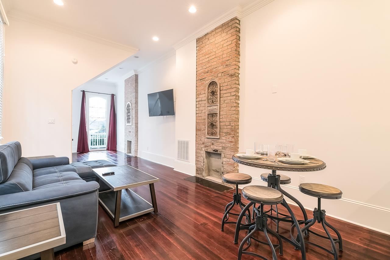 Apartmán Charming 2Br On Carondelet By Hosteeva New Orleans Exteriér fotografie