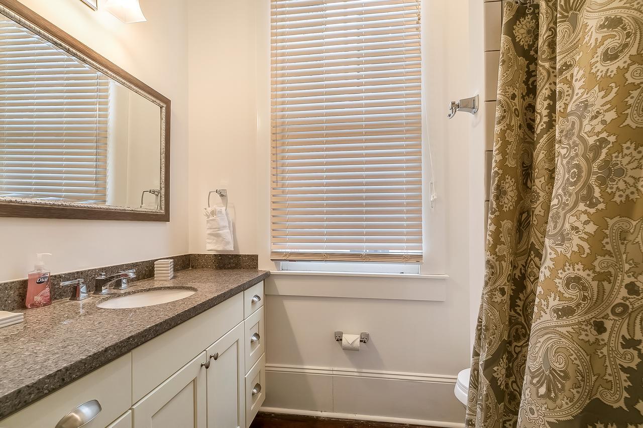 Apartmán Charming 2Br On Carondelet By Hosteeva New Orleans Exteriér fotografie