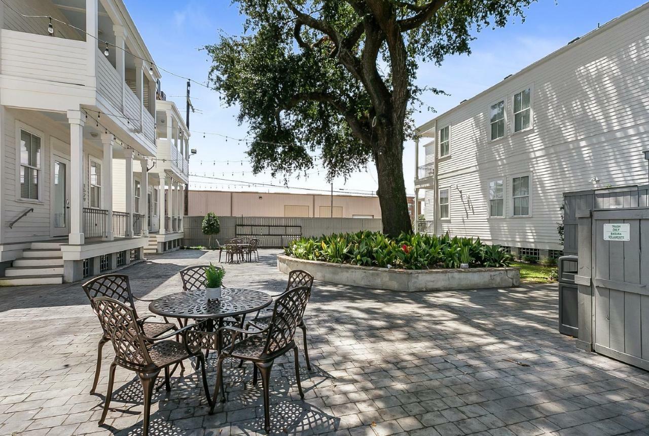 Apartmán Charming 2Br On Carondelet By Hosteeva New Orleans Exteriér fotografie